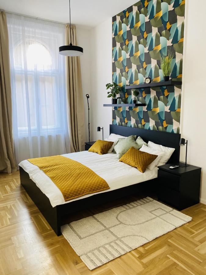 Birdie 3-Bdr Apartment Budapest Luaran gambar
