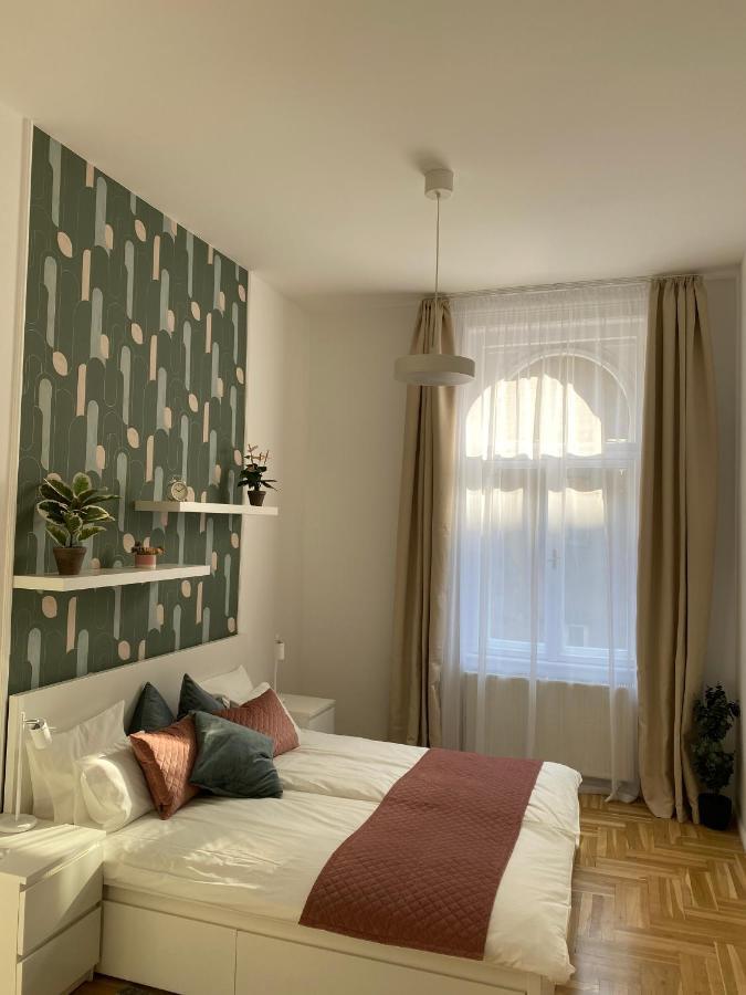 Birdie 3-Bdr Apartment Budapest Luaran gambar