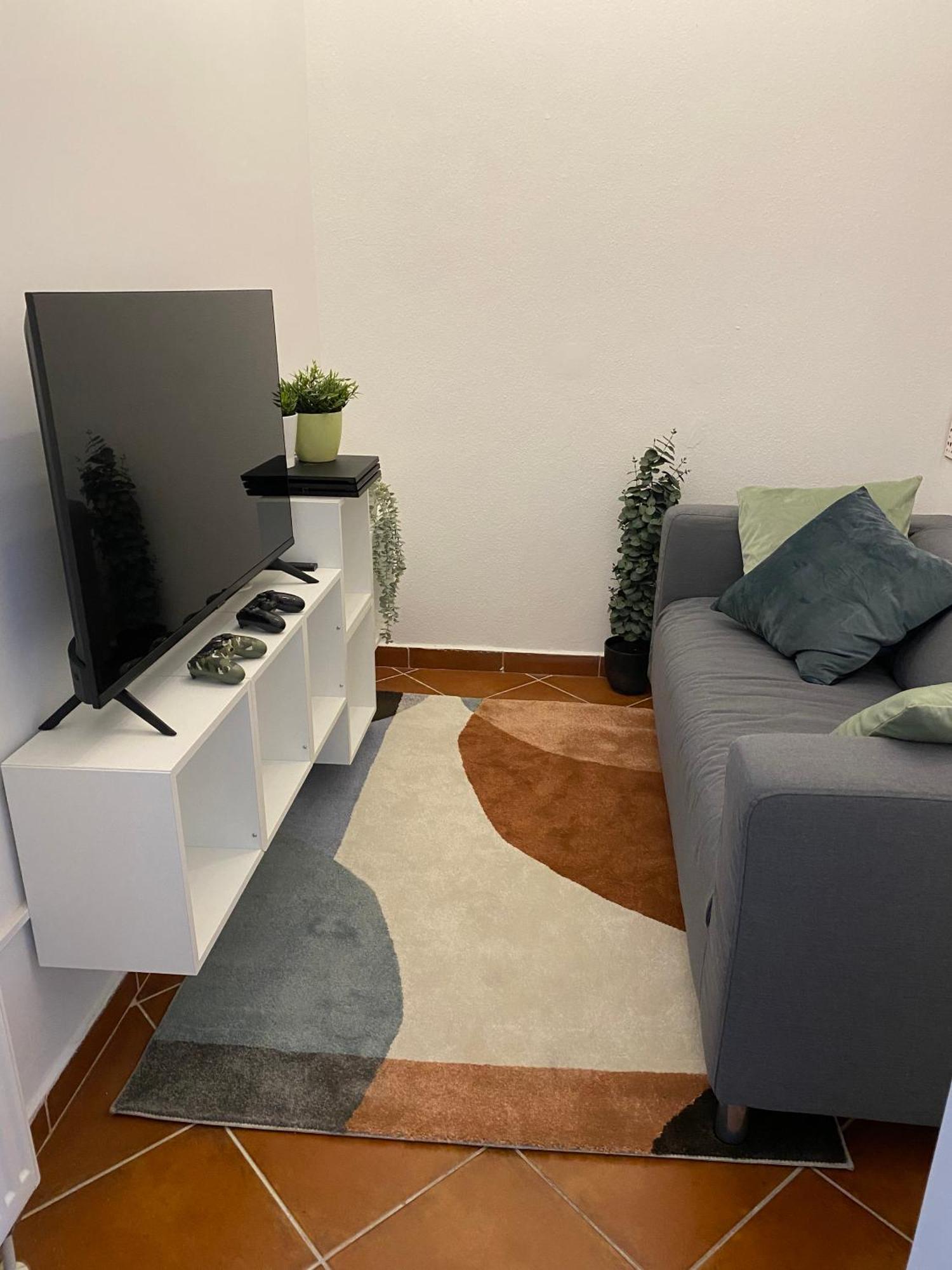 Birdie 3-Bdr Apartment Budapest Luaran gambar