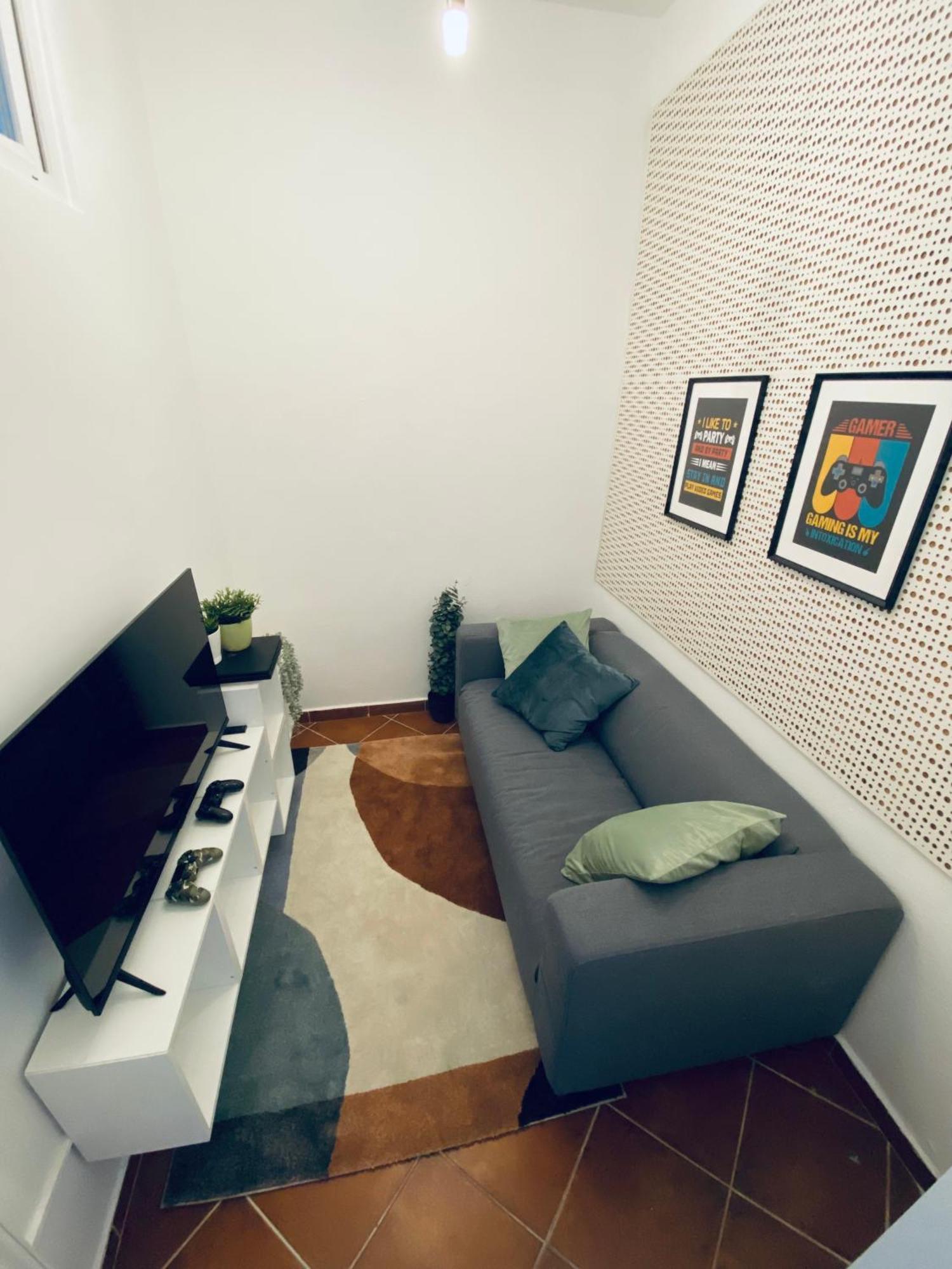 Birdie 3-Bdr Apartment Budapest Luaran gambar